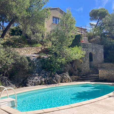 Le Gite Sous Les Pins Les Taillades Exterior photo